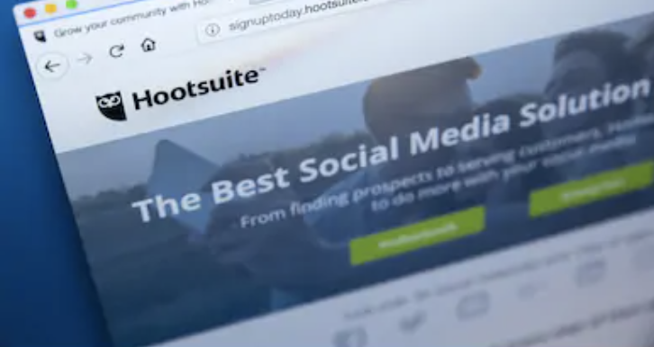 hootsuite - an app to build your business